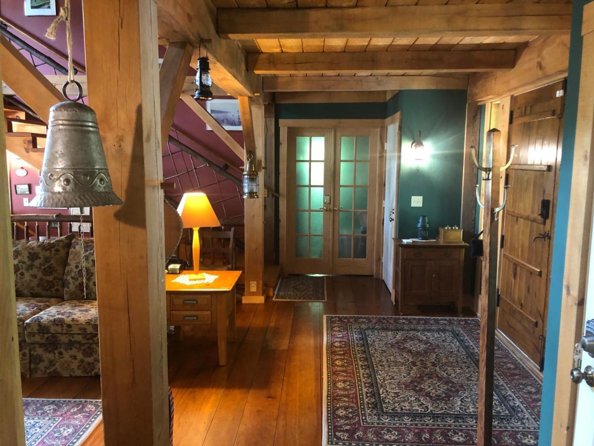 Yellow Barn Estate Freeville 外观 照片