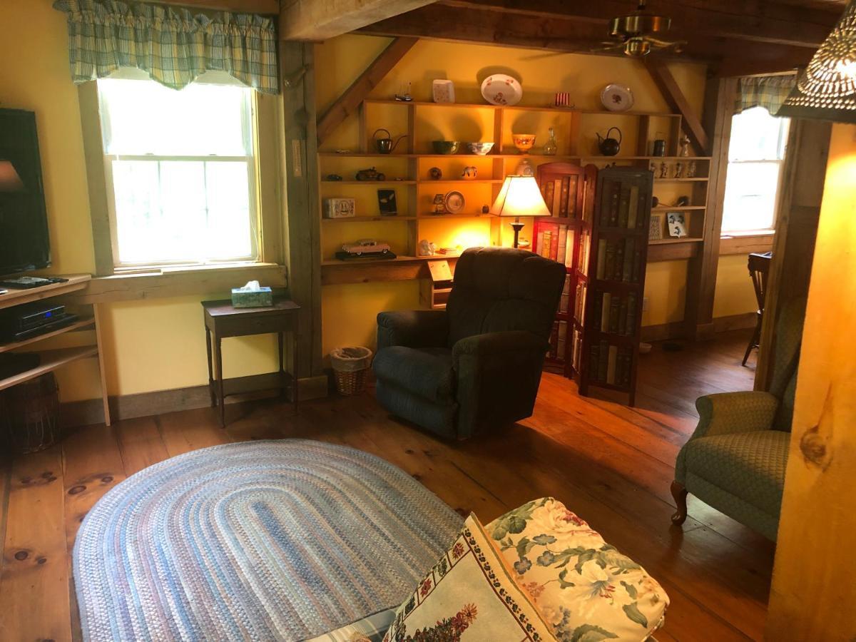 Yellow Barn Estate Freeville 外观 照片