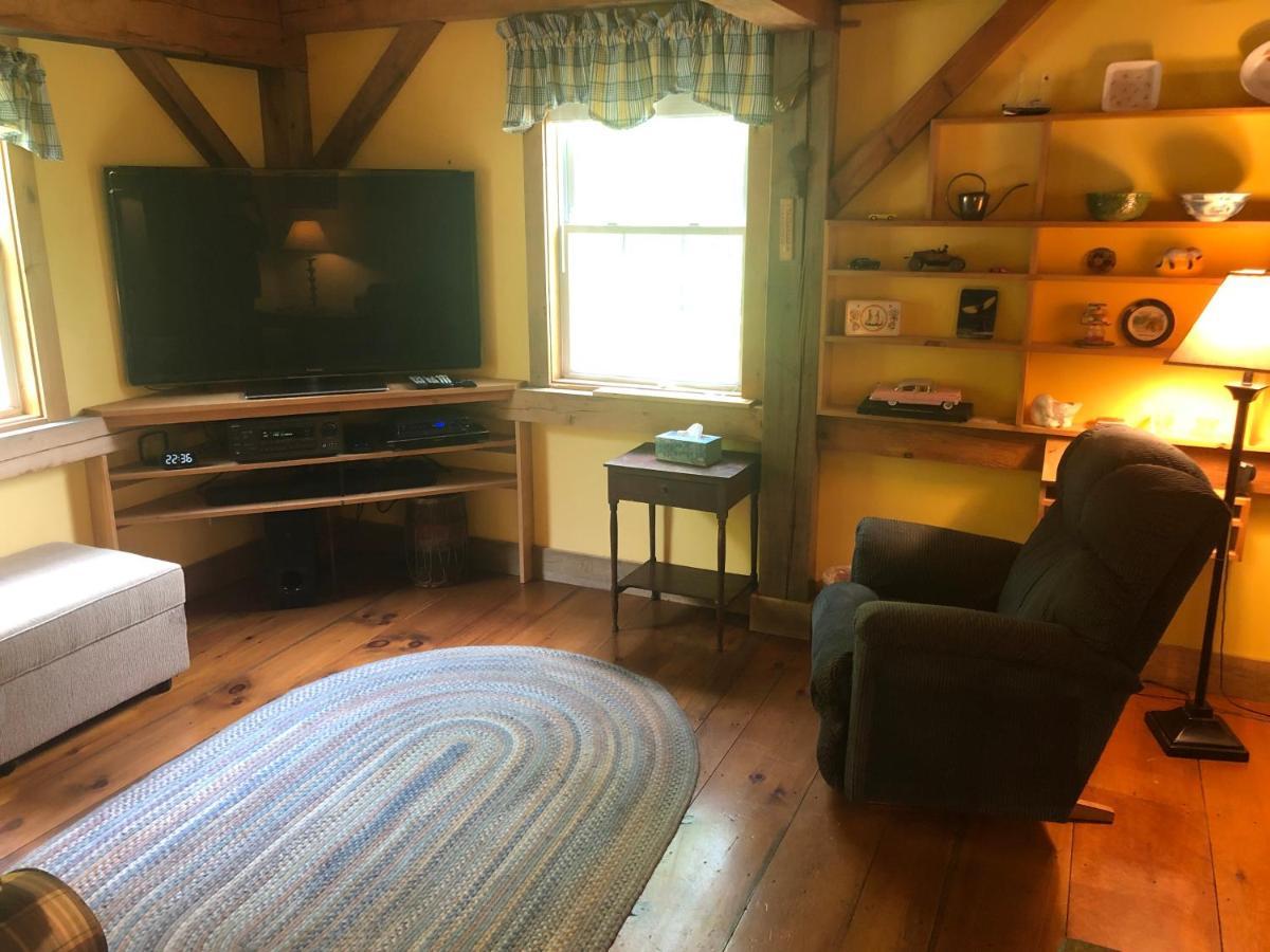 Yellow Barn Estate Freeville 外观 照片